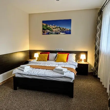 Mocca House בית אירוח רשין